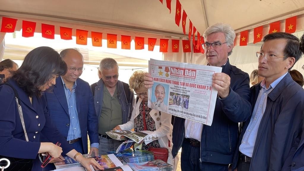 dau an viet nam tai hoi bao nhan dao phap 2021