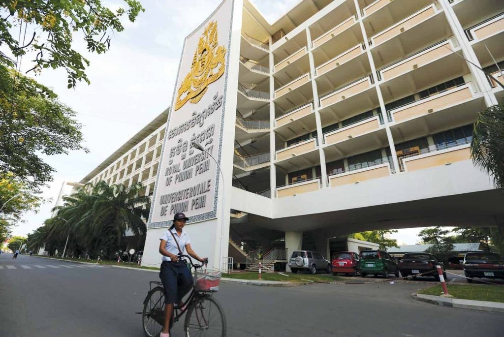 (09.08) Trường Đại học Hoàng Gia Campuchia sẽ sớm có khoa Việt Nam học. (Nguồn: Khmer Times)