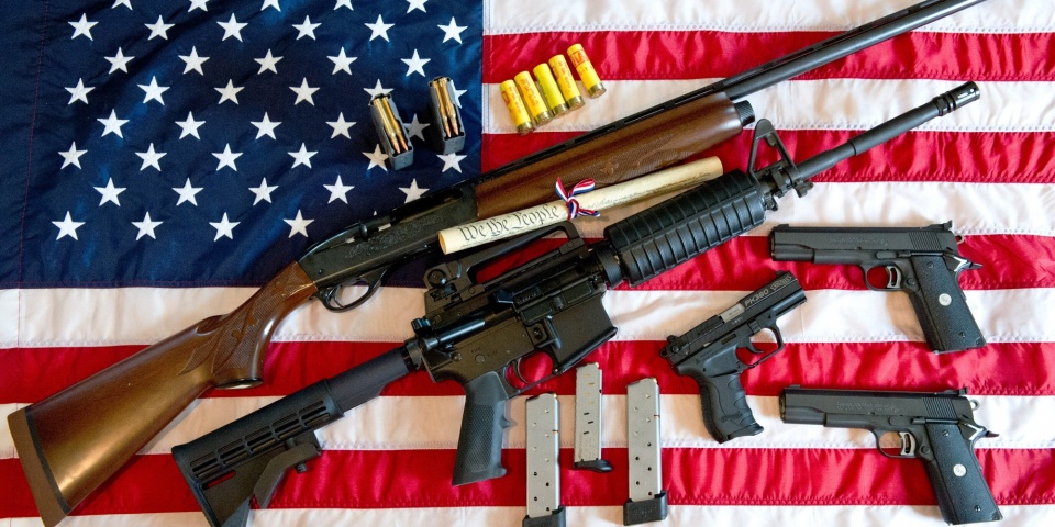 tranh cai kiem soat sung dan chia re nuoc my