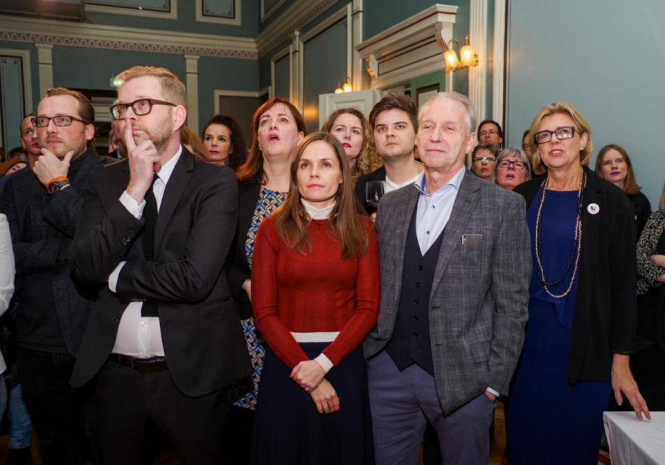 Bầu cử Quốc hội Iceland: Đảng Độc lập đang dẫn trước với cách biệt lớn bau cu quoc hoi iceland dang doc lap dang dan truoc voi cach biet lon