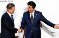 Ba tháng căng thẳng Nhật – Hàn: Chuyện riêng, hại chung