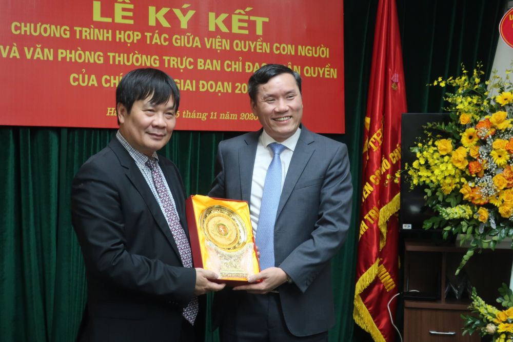 undefined vien quyen con nguoi va van phong thuong truc ve nhan quyen ky hop tac