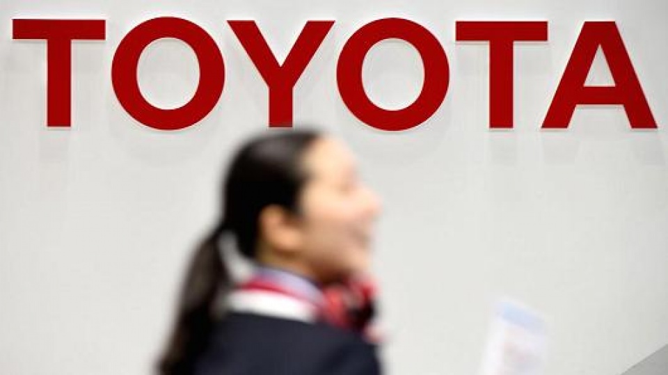 tong thong dac cu my muo n ap thue cao doi voi toyota