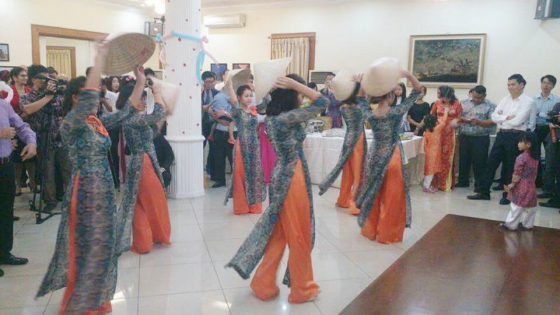 a m a p te t co ng do ng xuan bi nh than ta i indonesia