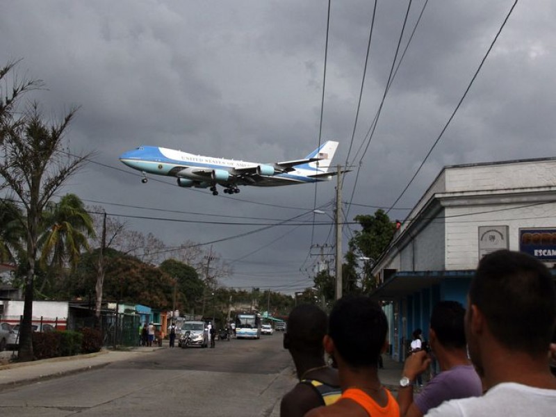 nhung hinh anh dau tien ve chuyen tham cua to ng tho ng my toi cuba