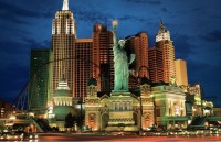 london tang cuong canh sat tai cac ga tau dien ngam