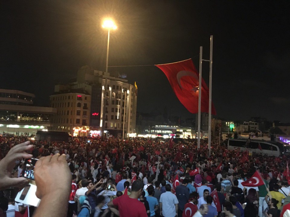 tho nhi ky nhan dan muon tu hinh nhung ke dao chinh