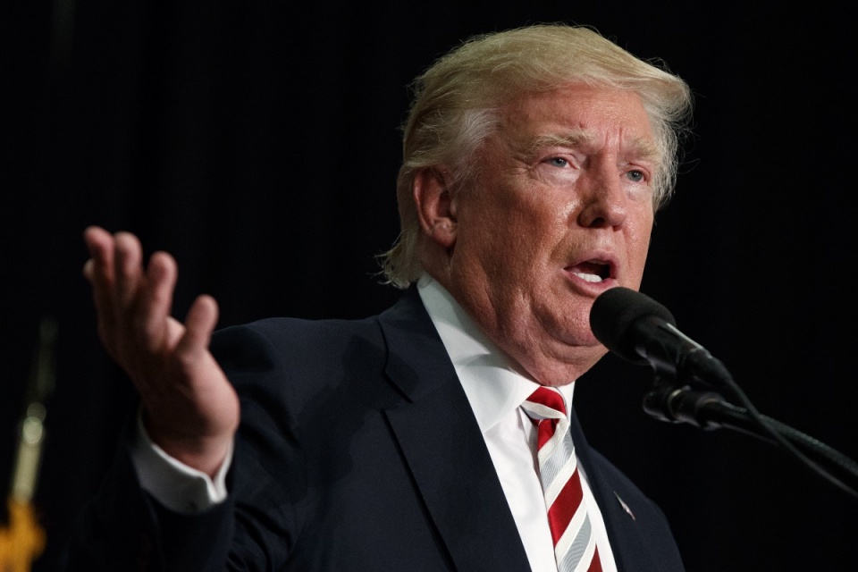 donald trump tri nh ba y chi nh sa ch kinh te mo i