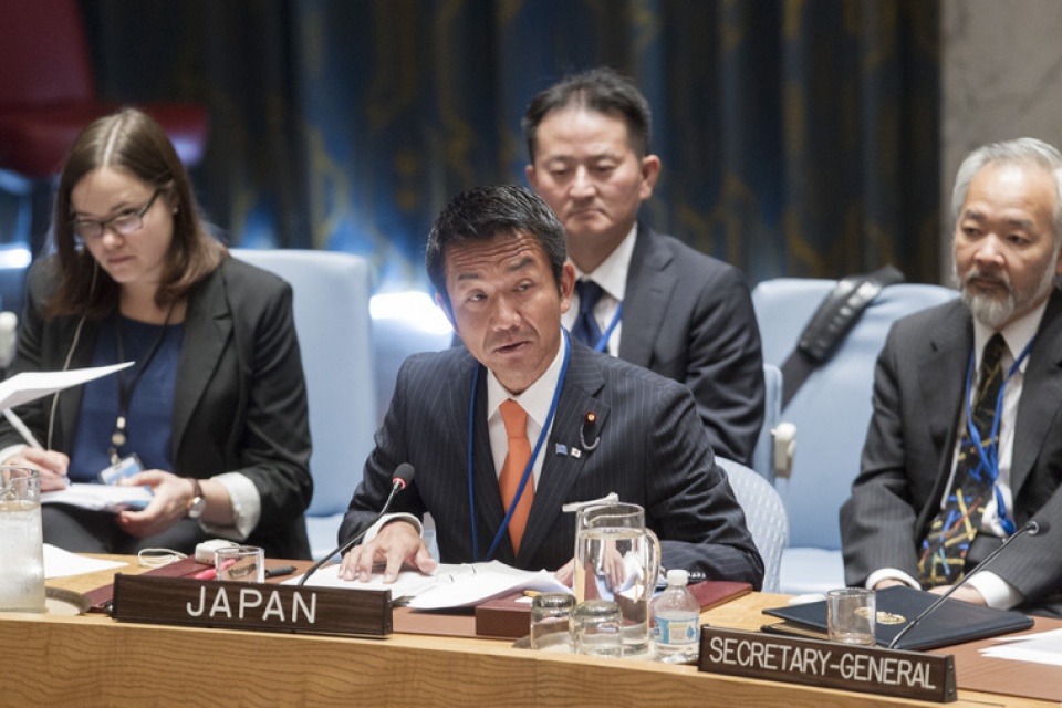 trie u tien lai pho ng ten lu a ta u nga m