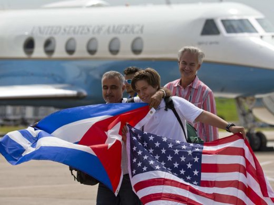 chuyen bay thuong mai dau tien cua my den cuba sau hon nua the ky