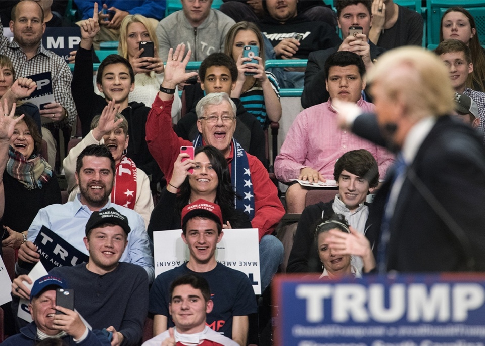 "Giới trẻ Mỹ phản đối chính sách nhập cư của ông Trump" gioi tre my phan doi chinh sach nhap cu cua ong trump