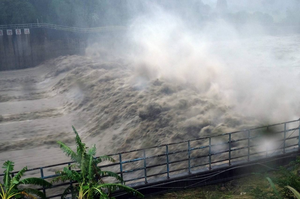 bao megi hoanh hanh tai trung quoc
