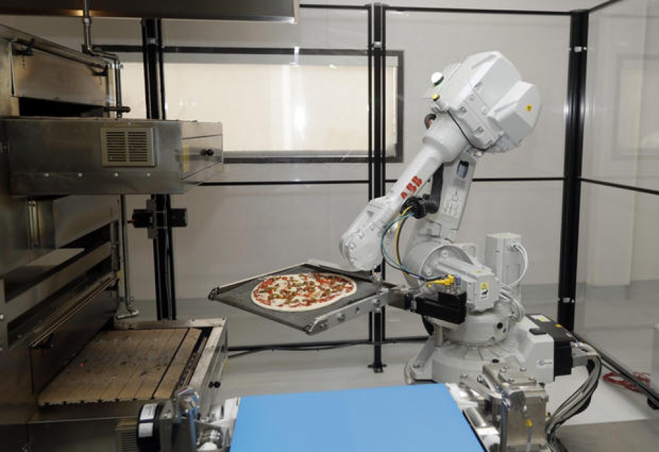 robot la m ba nh pizza ta i thung lu ng sillicon