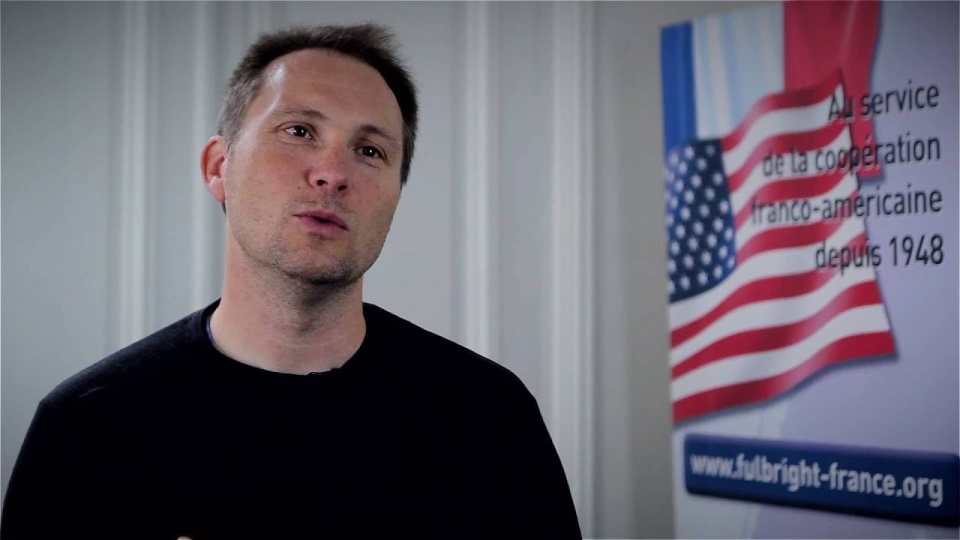 con trung dang khie n the gio i thie t ha i 77 ty usdnam