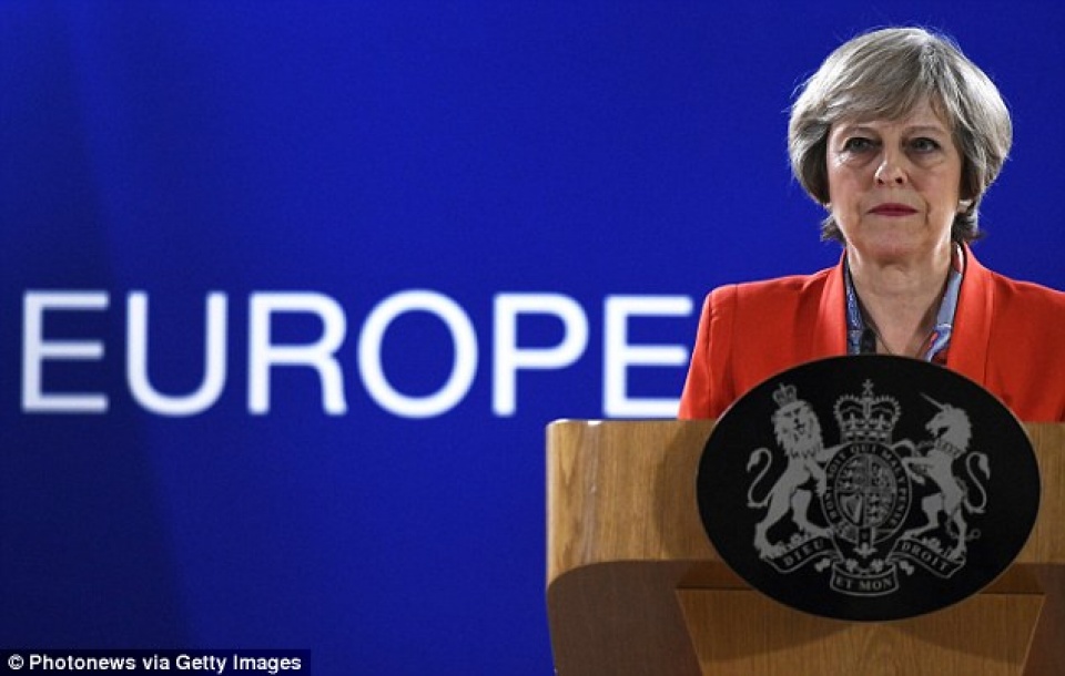 anh tim cach thong nhat quan diem ve ke hoach dam phan voi eu