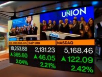 chien thang cua donald trump phu bong den len kinh te mexico