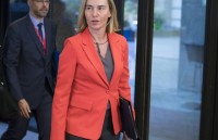 eu de xuat kie m tra an ninh vo i du kha ch mie n visa