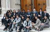 nghien cuu sinh o nuoc ngoai cung nhu ky si