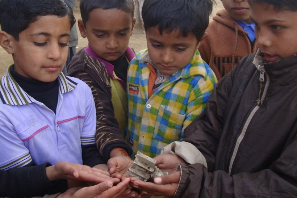 lhq keu goi an do pakistan giam cang thang o kashmir