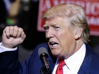 my ong trump khong nen truc xuat nguoi nhap cu tre tuoi