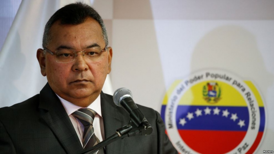 venezuela to chuc dien tap chong de quoc