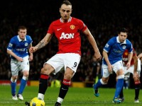 Công Vinh lên tiếng vụ mời Berbatov về đá V-League