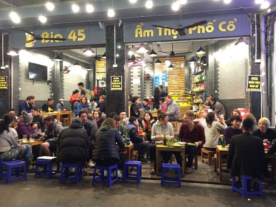 viet nam thu vi trong mat du khach my