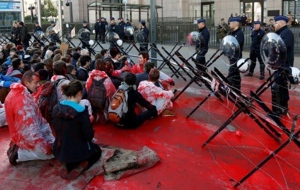 eu va canada chinh thuc ky thoa thuan thuong mai tu do