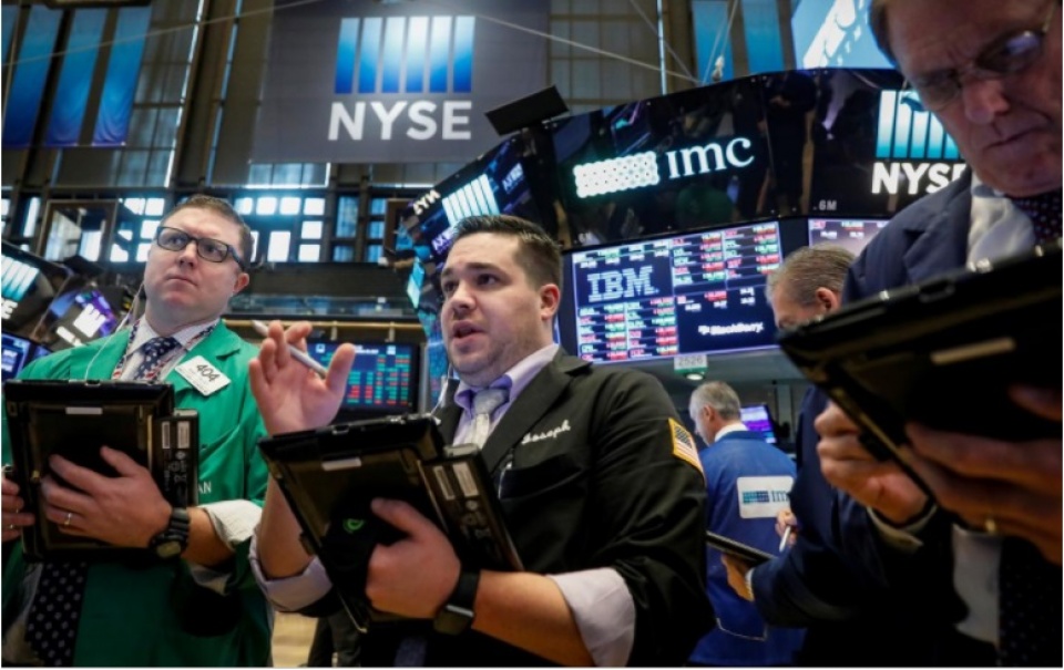 chung khoan my xac lap ky luc moi trong ngay black friday