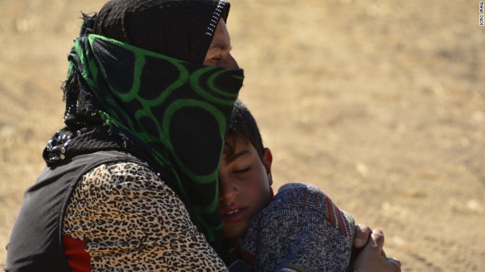 iraq nhieu dan thuong mac ket va chet trong sa mac