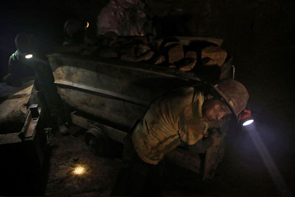 cuoc song va cai chet o nhung ham mo nguy hiem nhat the gioi