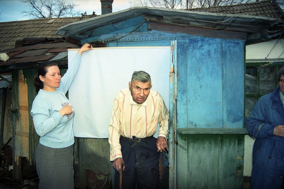 cuon ho chieu cho nhung nguoi gia bi lang quen