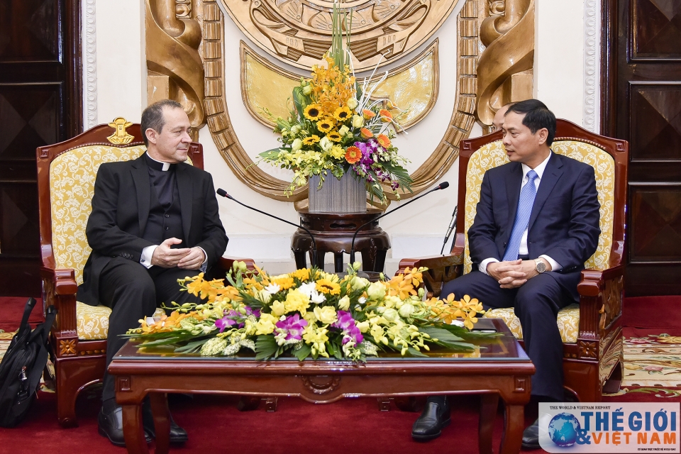 viet nam luon coi trong cac gia tri tich cuc cua cong giao