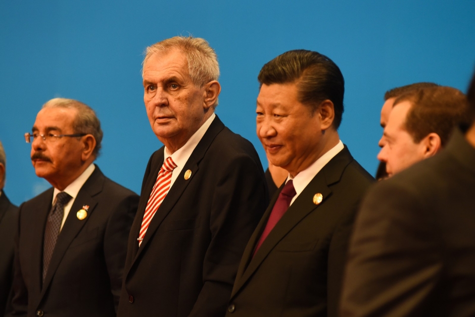 tong thong zeman hy vong con duong to lua moi ho tro su phat trien cua czech