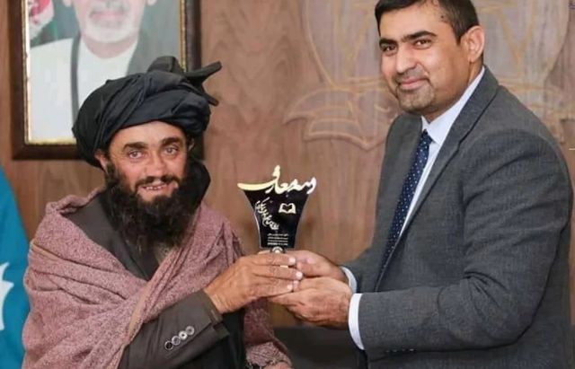 my thuyet phuc afghanistan hoan le tuyen the nham chuc tong thong keu goi doan ket