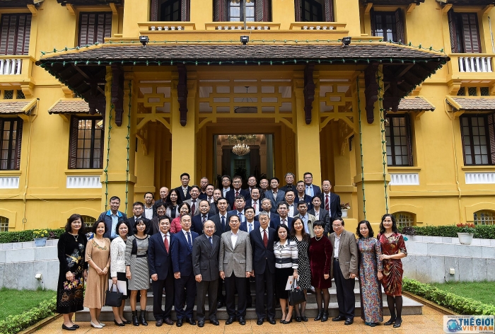 lanh dao bo ngoai giao gap mat cong chuc vien chuc nghi huu nam 2019