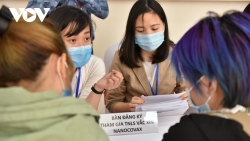 Hôm nay, các tình nguyện viên Việt Nam được tiêm liều vaccine Covid-19 Nanocovax 50 mcg thứ hai
