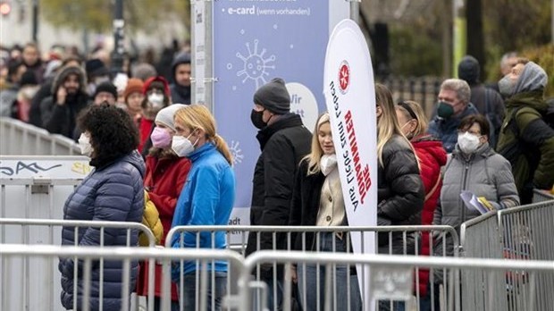 nguoi tung mac covid19 va tiem du 2 lieu vaccine duoc bao ve len den hon 90