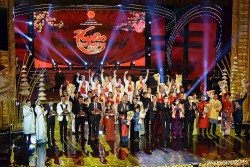 Xuân Quê hương đến hẹn lại lên!