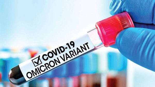 thoi gian ton tai tren nhua va da nguoi cua bien the omicron la bao lau