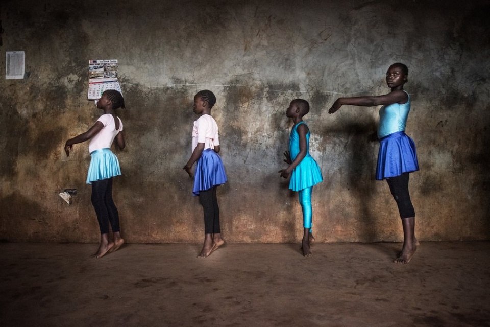 nhung vu cong ballet truong kibera