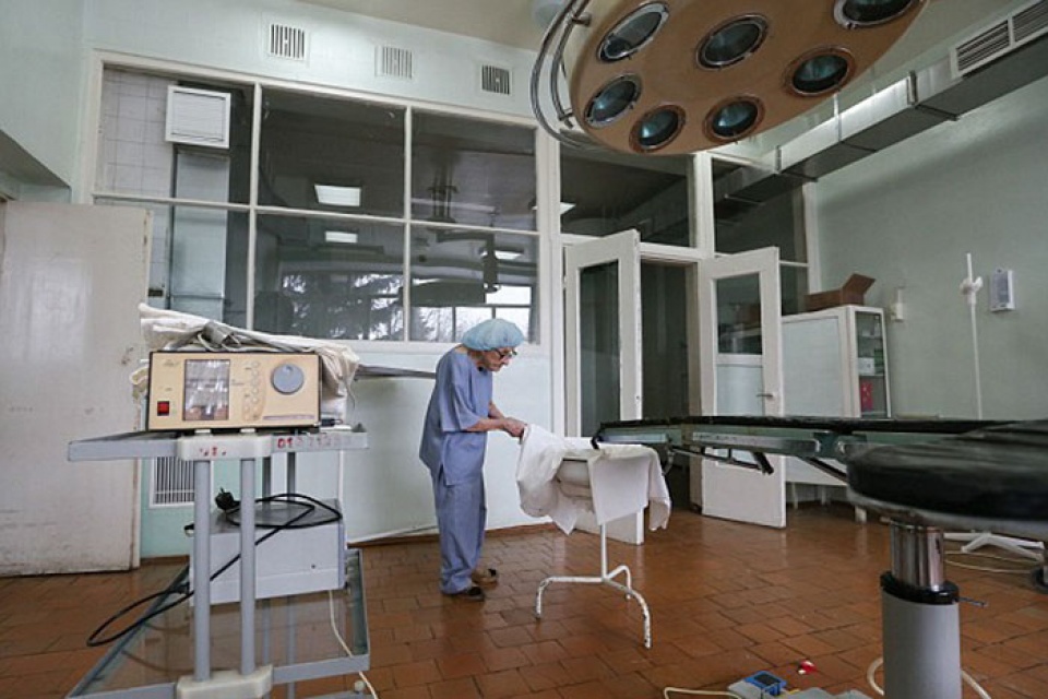 bac si phau thuat gia nhat the gioi