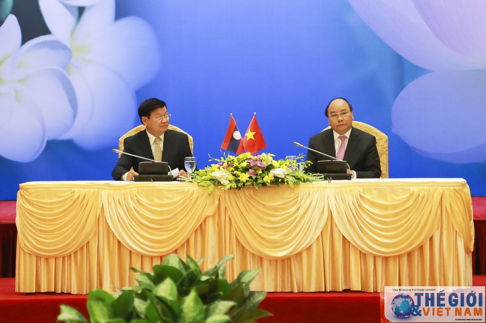 thu tuong viet lao chu tri hop uy ban lien chinh phu