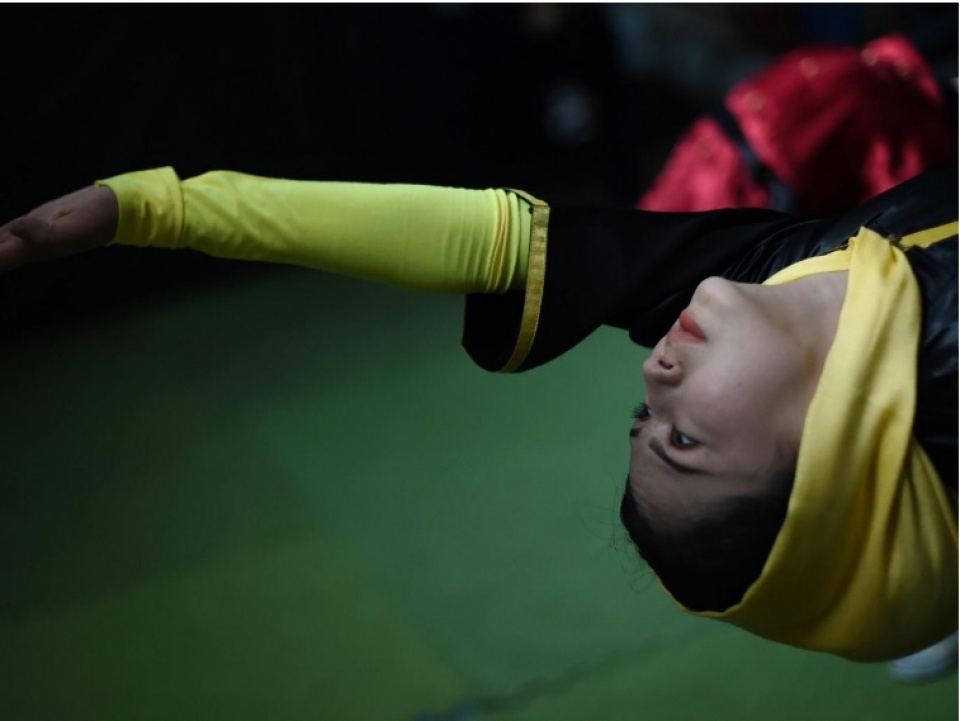 nhung co gai afghanistan luyen vo chong lai thanh kien