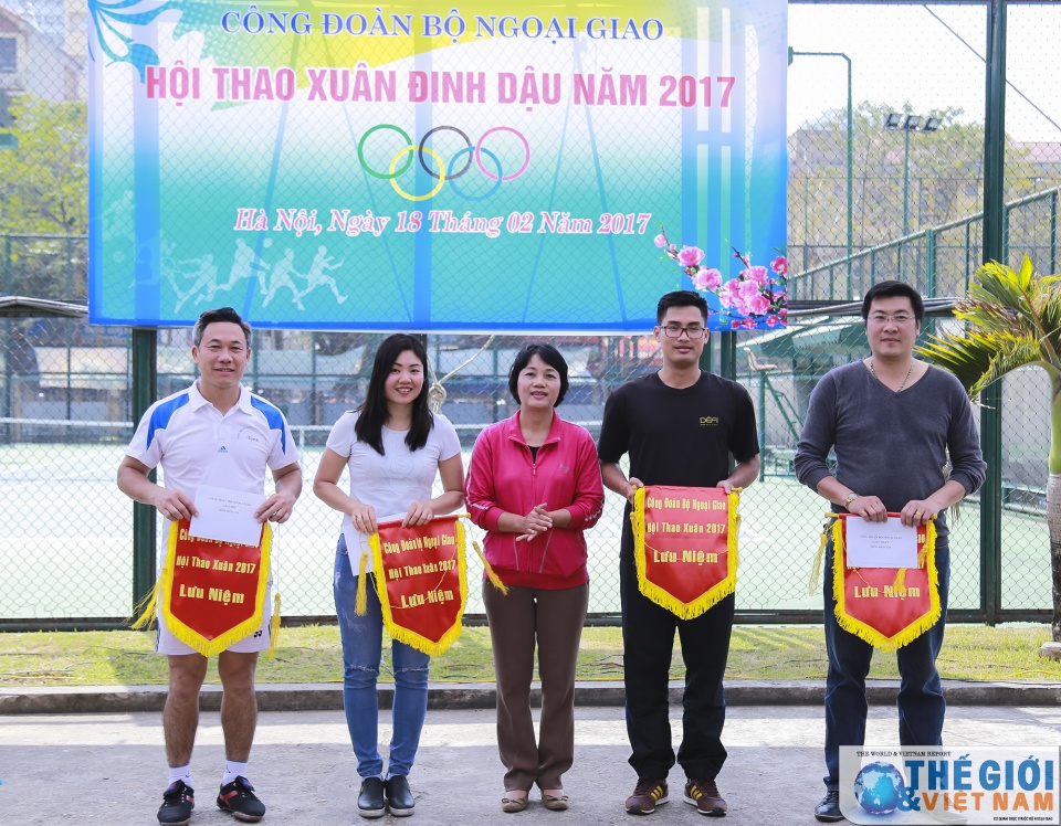 bo ngoai giao to chuc hoi thao xuan 2017