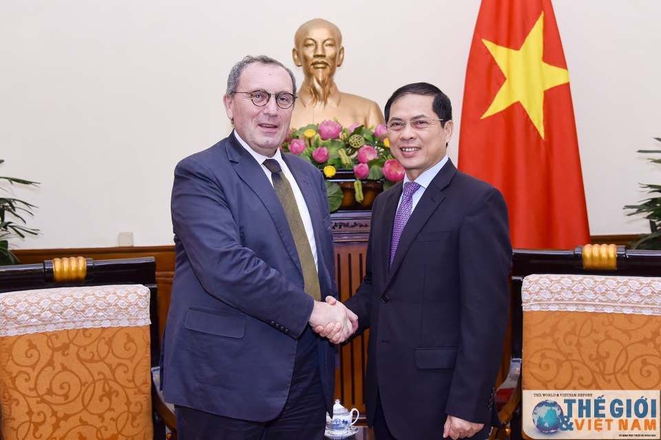 eu tie p tu c la do i ta c thuong ma i va nha da u tu ha ng da u cu a vie t nam