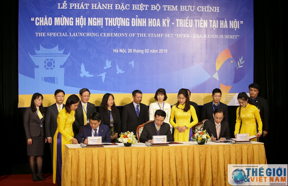 phat hanh bo tem chao mung hoi nghi thuong dinh my trieu