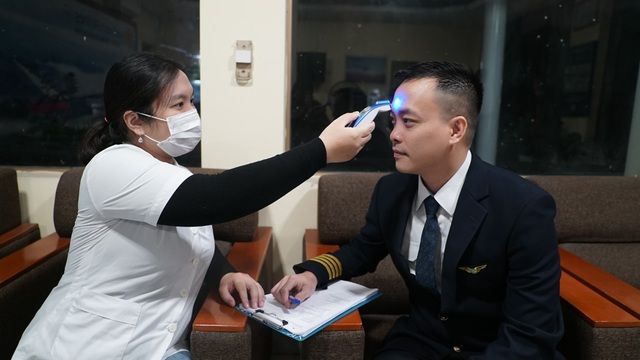 chuyen bay cho 30 cong dan viet roi tam dich virus corona ve que huong co gi dac biet