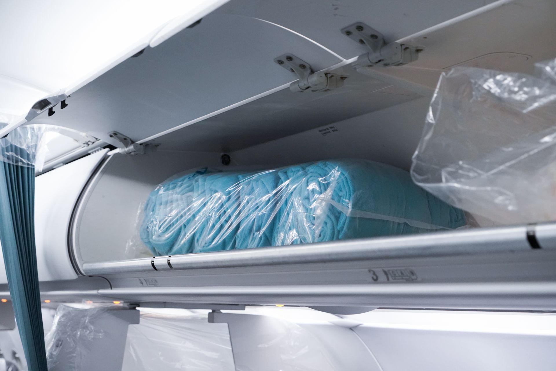 chuyen bay cho 30 cong dan viet roi tam dich virus corona ve que huong co gi dac biet