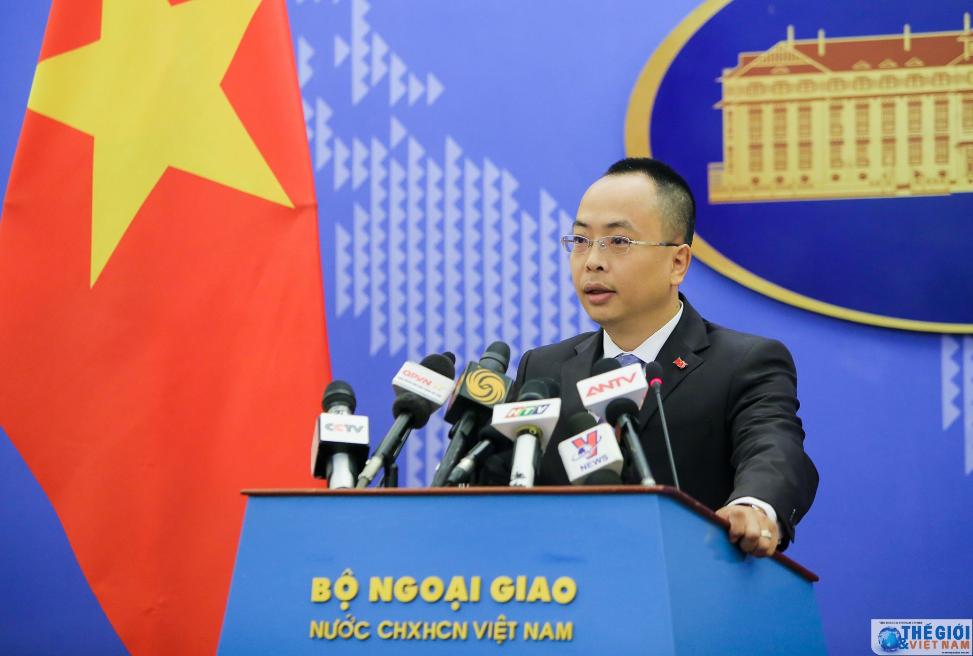 bo ngoai giao thong tin ve cong dan viet nam tai cac vung dich covid 19